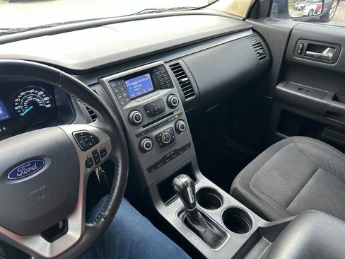 Used 2014 Ford Flex SE FWD image 25