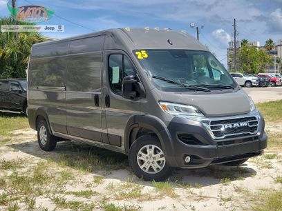 Used 2025 RAM ProMaster 2500 w/ Quick Order Package 22G SLT