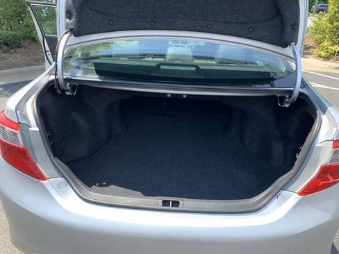 Used 2012 Toyota Camry SE FWD image 28