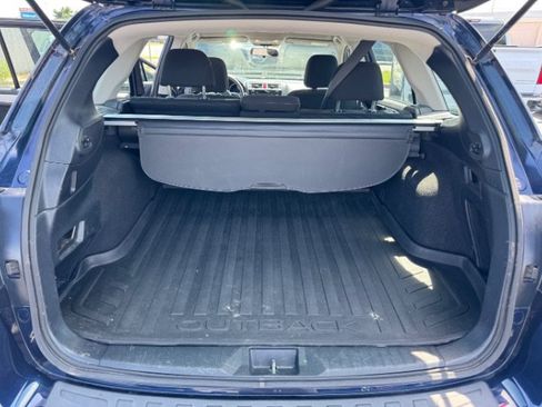 Used 2018 Subaru Outback 2.5i AWD/4WD image 11