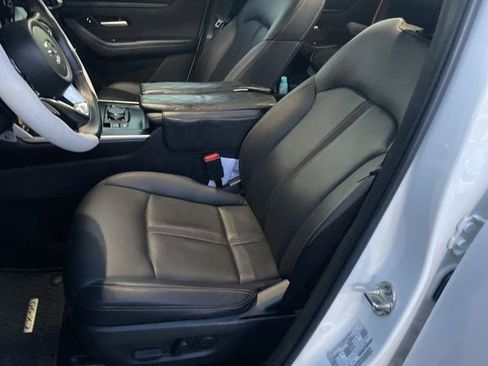 Certified 2025 MAZDA CX-90 3.3 Turbo w/ Select Package AWD/4WD image 4