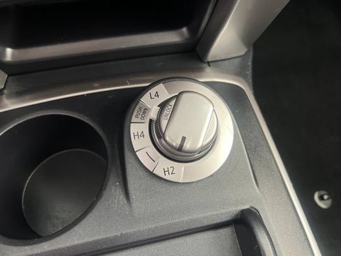 Used 2018 Toyota 4Runner SR5 Premium AWD/4WD image 49