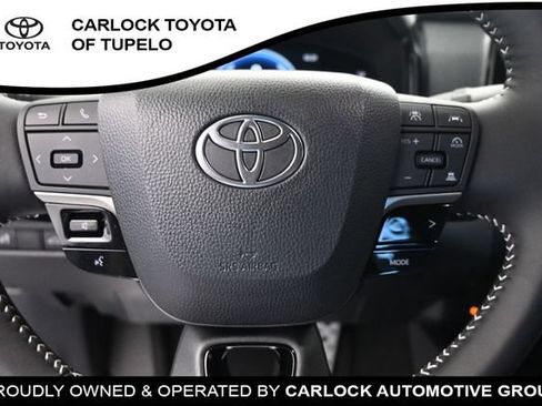 Used 2026 Toyota Camry SE w/ Convenience Package FWD image 21