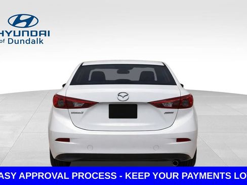 Used 2018 MAZDA MAZDA3 Sport w/ Preferred Equipment Package FWD image 8