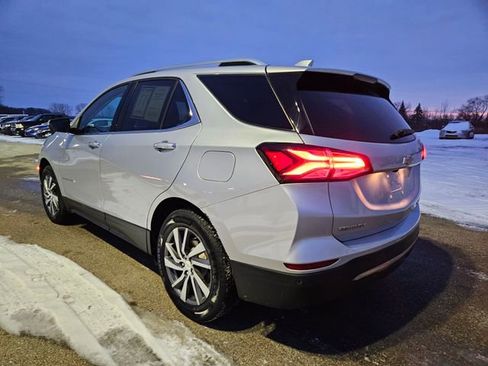 Certified 2022 Chevrolet Equinox Premier image 5