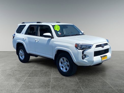 Used 2023 Toyota 4Runner SR5 RWD image 7