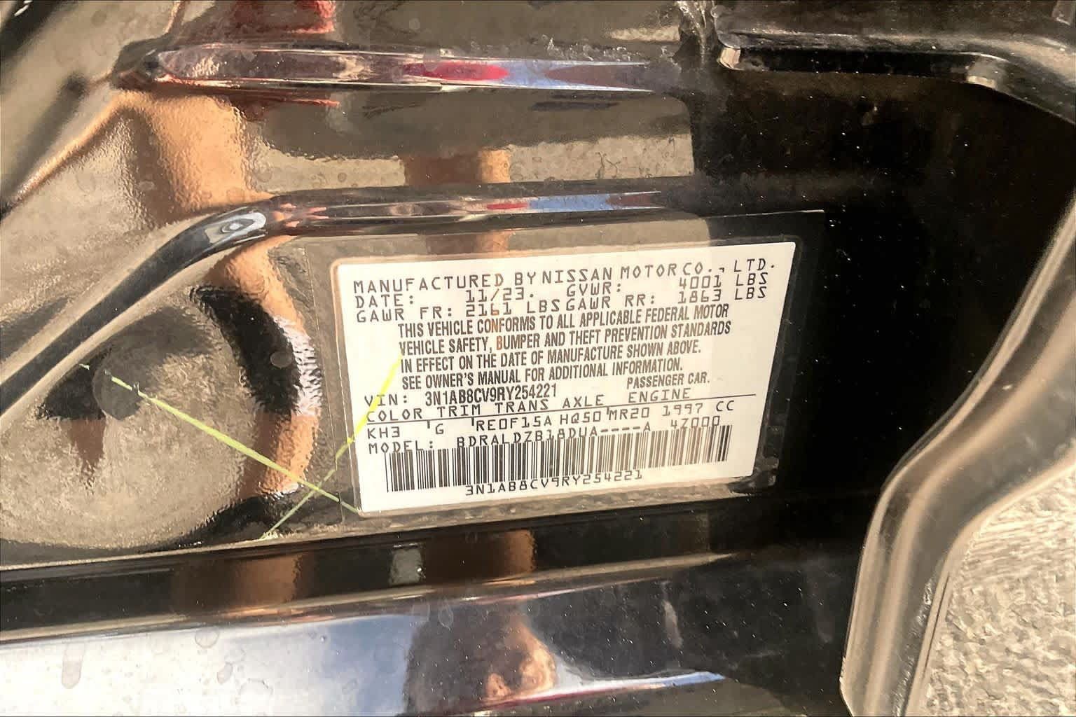 Used 2024 Nissan Sentra SV FWD image 34