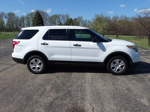 Used 2014 Ford Explorer 4WD Police Interceptor w/ Ready For The Road Package image 2