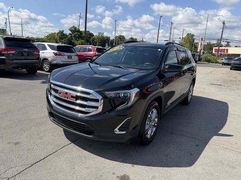 Used 2020 GMC Terrain SLE w/ Driver Convenience Package FWD image 7