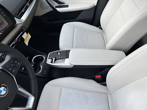 New 2026 BMW X1 xDrive28i w/ Technology Package AWD/4WD image 20