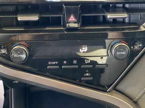 Certified 2023 Toyota Camry LE AWD/4WD image 20