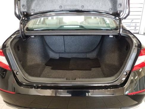 Used 2018 Honda Accord EX-L image 14