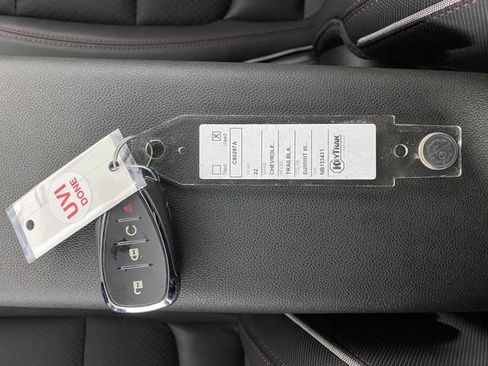 Certified 2022 Chevrolet TrailBlazer RS w/ Technology Package image 32