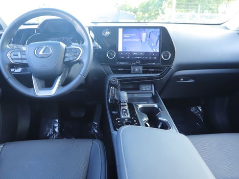 Used 2024 Lexus NX 250 FWD image 24