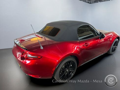 New 2026 MAZDA MX-5 Miata Club w/ Interior Package RWD image 4