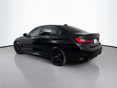 New 2026 BMW 330i Sedan w/ M Sport Package RWD image 7