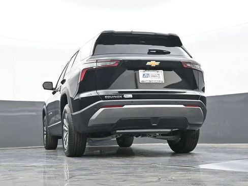 New 2026 Chevrolet Equinox LT w/ Safety and Technology Package FWD image 43