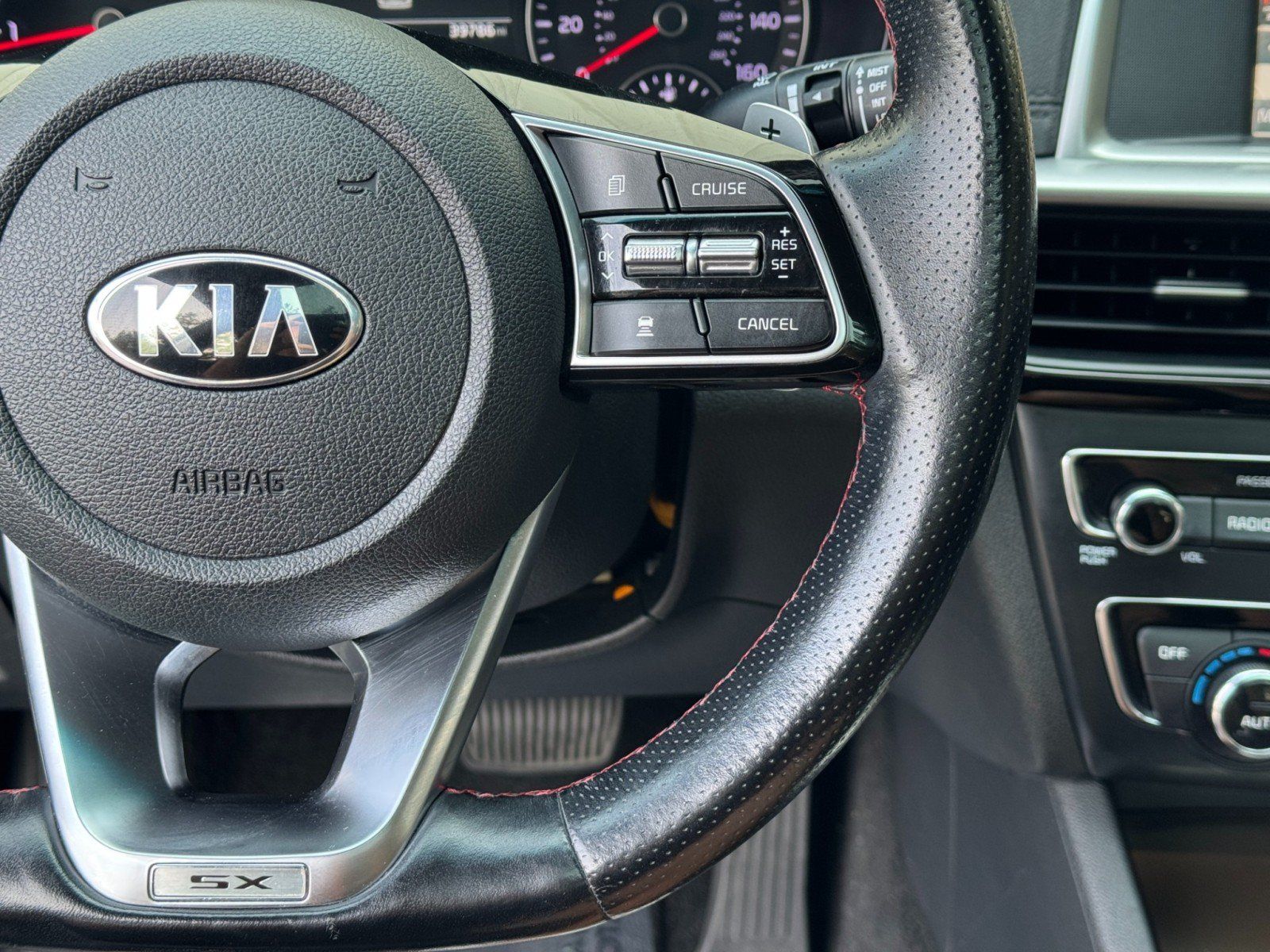 Used 2020 Kia Optima SX FWD image 20