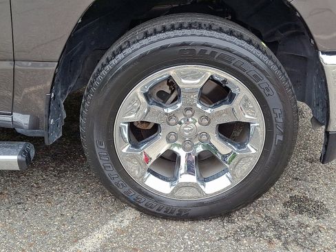 Certified 2022 RAM 1500 Big Horn image 9