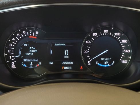 Used 2018 Lincoln MKC Select w/ Select Plus Package AWD/4WD image 23