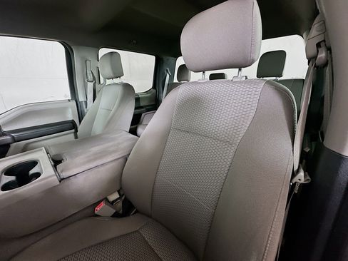 Used 2020 Ford F150 XLT w/ Trailer Tow Package image 19