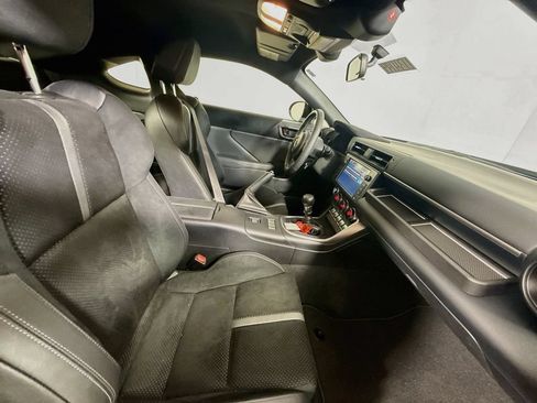 Certified 2024 Toyota GR86 Premium RWD image 23