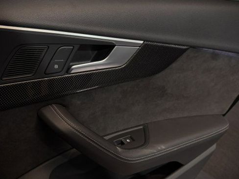Used 2019 Audi S4 Premium Plus w/ Premium Plus Package image 24