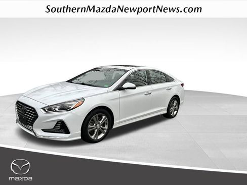Used 2018 Hyundai Sonata Limited w/ Limited Ultimate Package 03 image 1