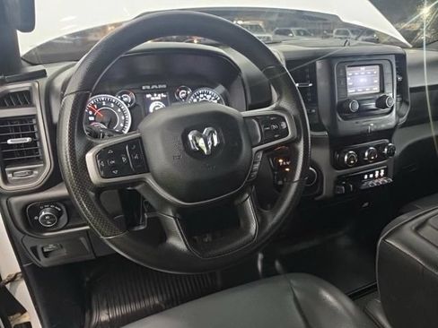 Used 2022 RAM 1500 Tradesman w/ Level 1 Safety Group AWD/4WD image 6