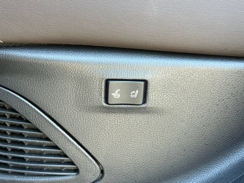 Used 2025 Lexus RX 350 w/ Convenience Package AWD/4WD image 48