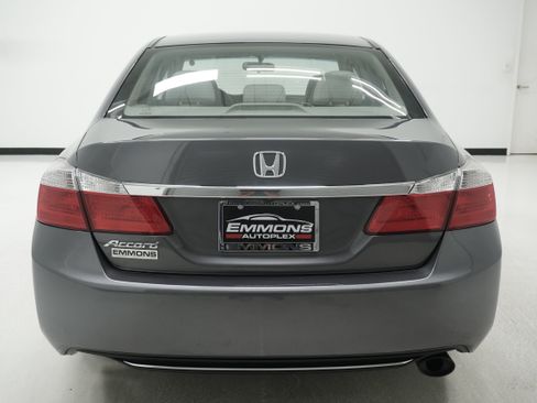Used 2013 Honda Accord EX image 5