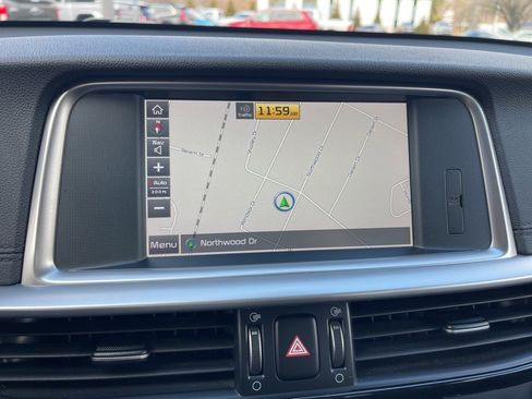 Used 2020 Kia Optima Premium image 12