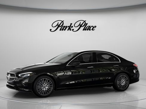 Used 2026 Mercedes-Benz C 300 Sedan image 3