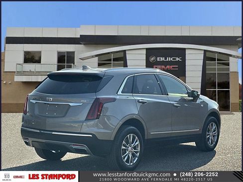 Used 2023 Cadillac XT5 Premium Luxury image 6