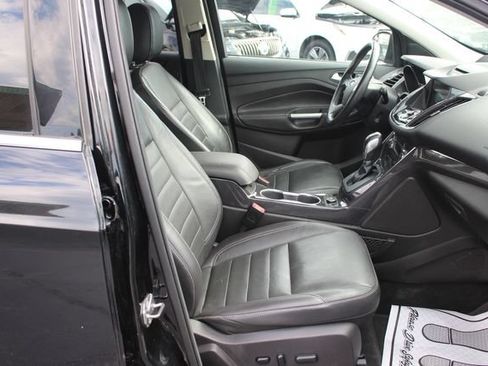 Used 2016 Ford Escape Titanium FWD image 20