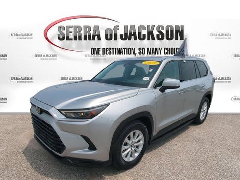 Used 2025 Toyota Grand Highlander AWD Hybrid image 5