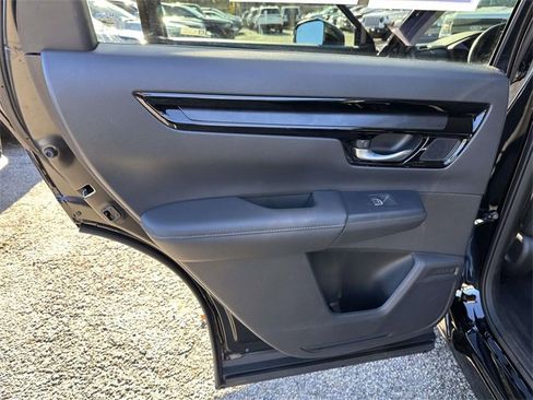 Used 2023 Honda CR-V EX-L image 16