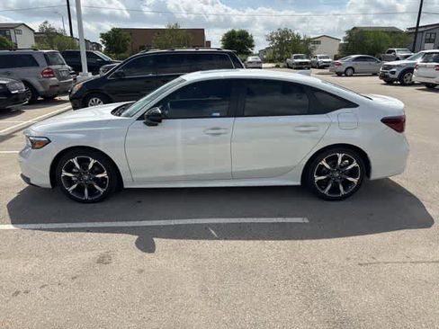 Used 2026 Honda Civic Sport Touring image 2