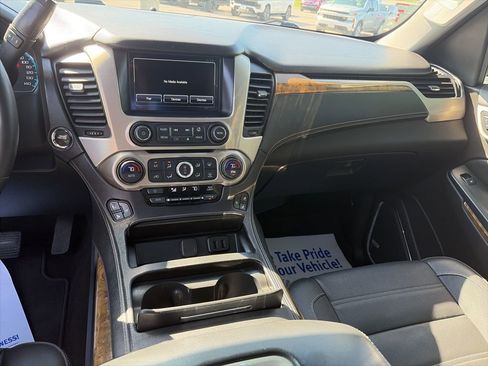 Used 2017 GMC Yukon Denali w/ Open Road Package image 21