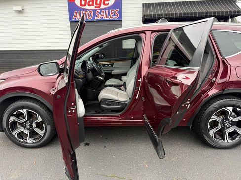 Used 2018 Honda CR-V Touring image 19