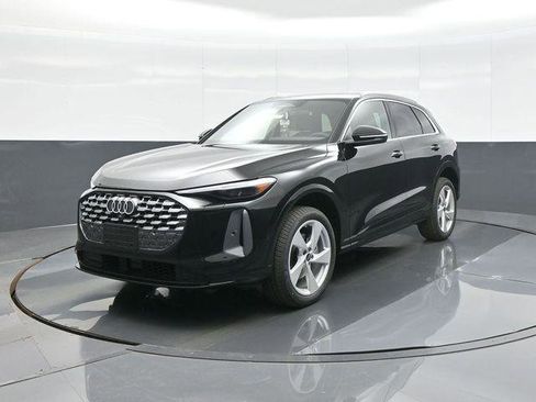 New 2026 Audi Q5 Premium Plus AWD/4WD image 3