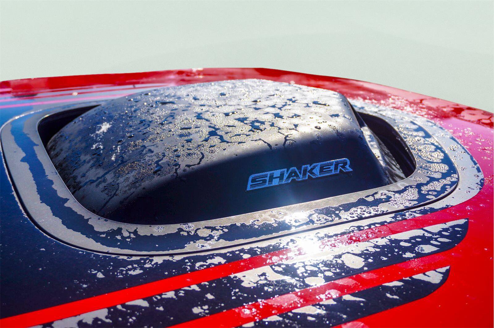 Used 2015 Dodge Challenger R/T Plus RWD image 8