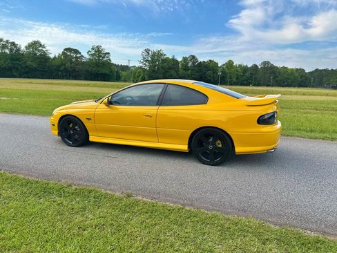 Used 2004 Pontiac GTO RWD image 7