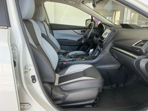 Certified 2022 Subaru Crosstrek 2.5i Limited w/ Moonroof Package 2 image 32