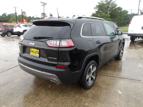 Used 2020 Jeep Cherokee Limited FWD image 11
