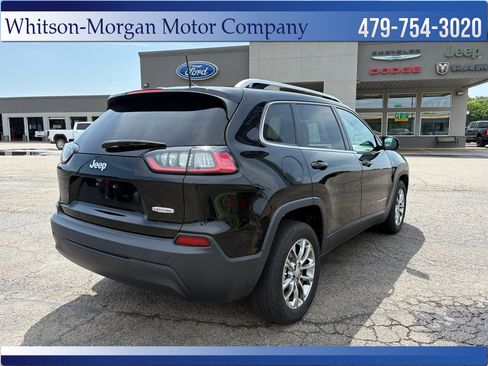 Used 2019 Jeep Cherokee Latitude Plus FWD image 5