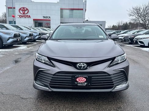 Used 2023 Toyota Camry LE image 2