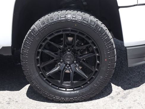 Used 2016 Chevrolet Silverado 1500 LT w/ All Star Edition AWD/4WD image 40