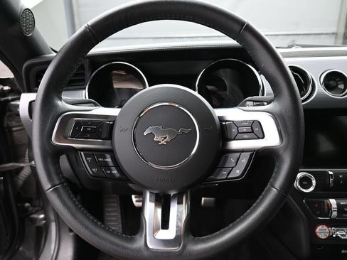 Used 2017 Ford Mustang GT Premium w/ GT Performance Package RWD image 14