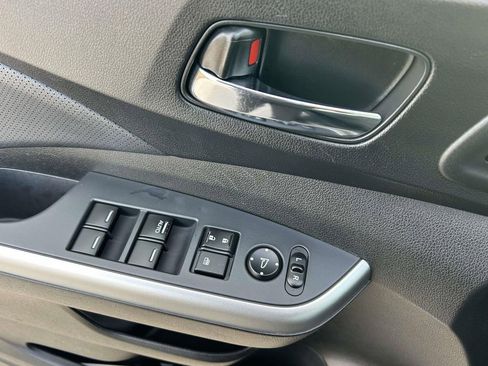 Used 2016 Honda CR-V Touring image 19